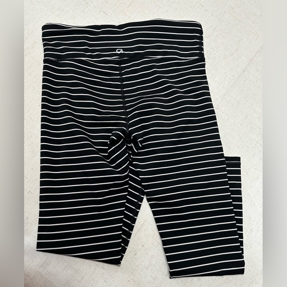 GAP Black Leggings with White Stripes - Picture 3 of 7